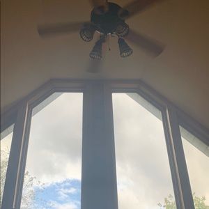 Meet your Posher, Macie